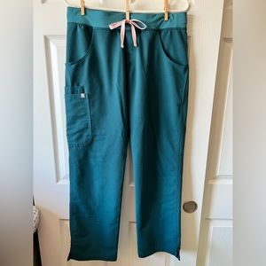 Figs Scrubs Caribbean Blue Kade Cargo Scrub Pant. Womens M